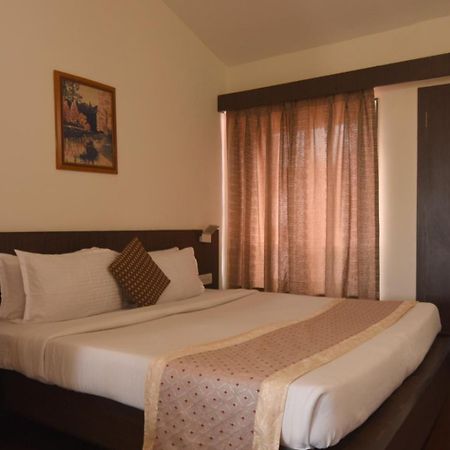 The Byke Old Anchor Beach Resort & Spa Cavelossim Exterior foto